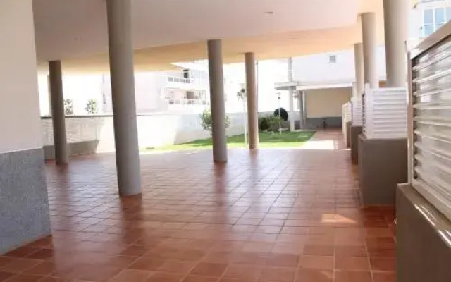 Agora Apartamentos La Volta