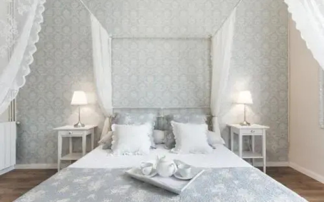 Hostal Lumine Suites