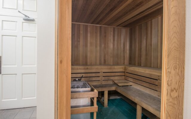 Legacy Towers-Legacy I 407