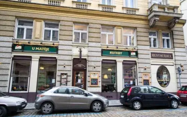 National Theater Ruterra Flat