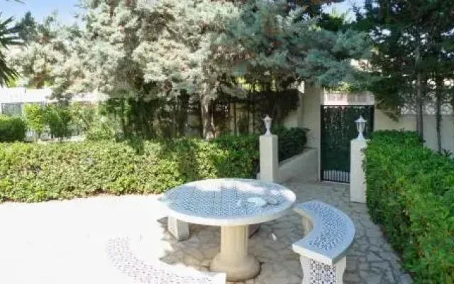 Villa Colari