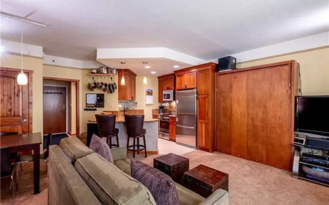 Telemark Lodge 404 - Studio Condo