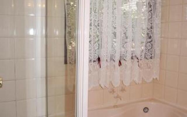 Cuddledoon Cottages Rutherglen