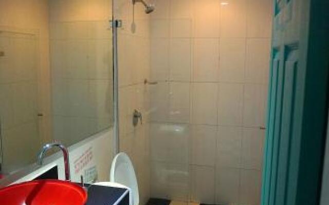 Hostel Fatima Beach - Adults Only