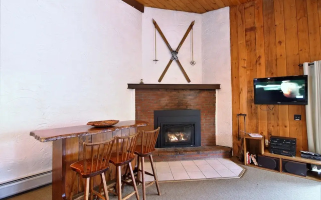 Snow Flake by RedAwning