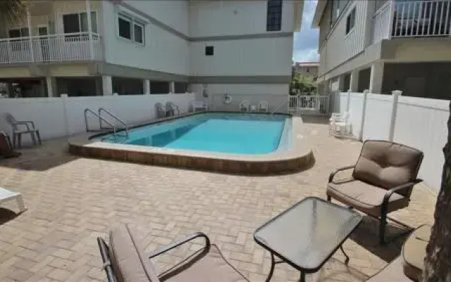 Gulfside Villas 1-3