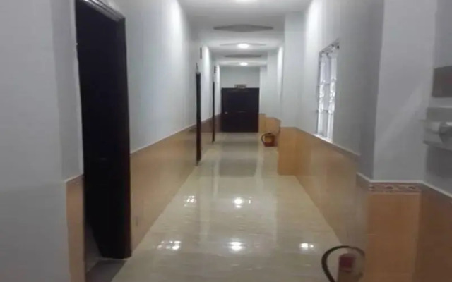 Hang Hoa Hotel