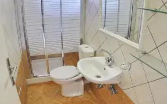 VKastri