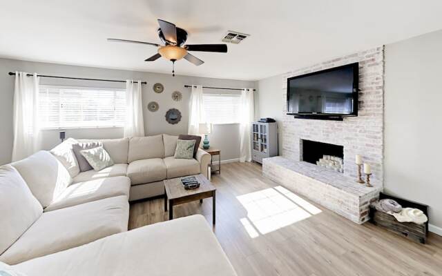 E Vernon - 4 Br Home