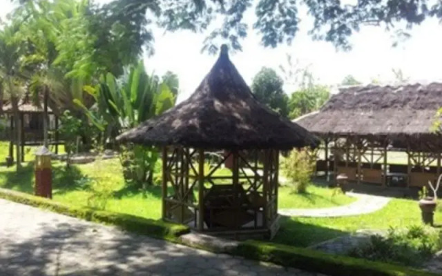 Kampoeng Ulu Resort
