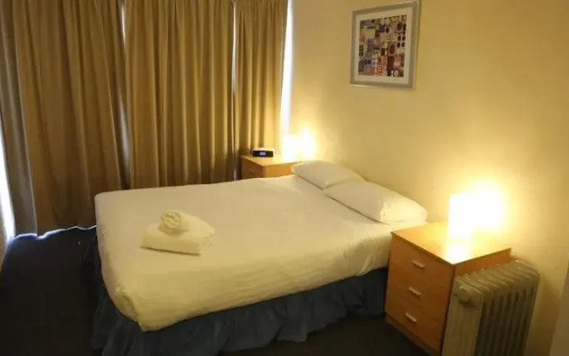 Kirwan Apartments 49