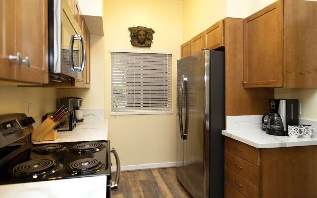 Vista Waikoloa D-102 2 Bedroom Condo by RedAwning