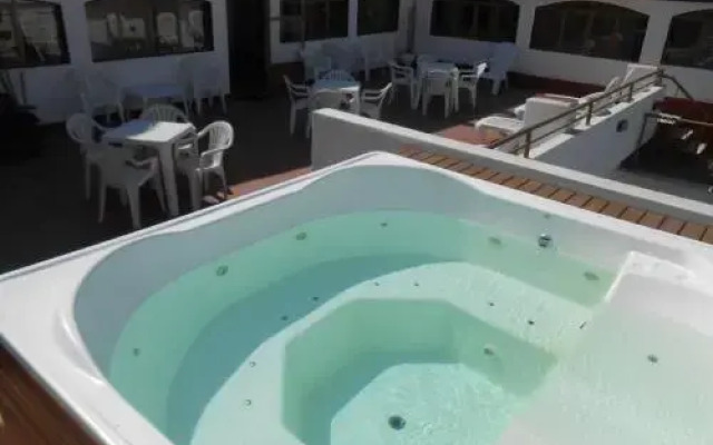 Hotel Santa Clara