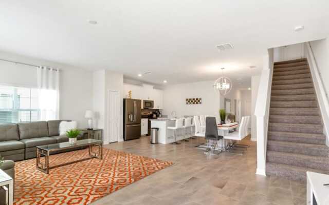 Champions Gate 1561 A