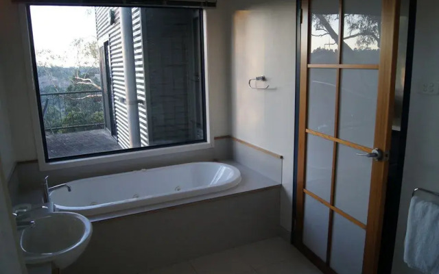 River Vineyard Retreat