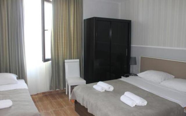SeaZone Hotel