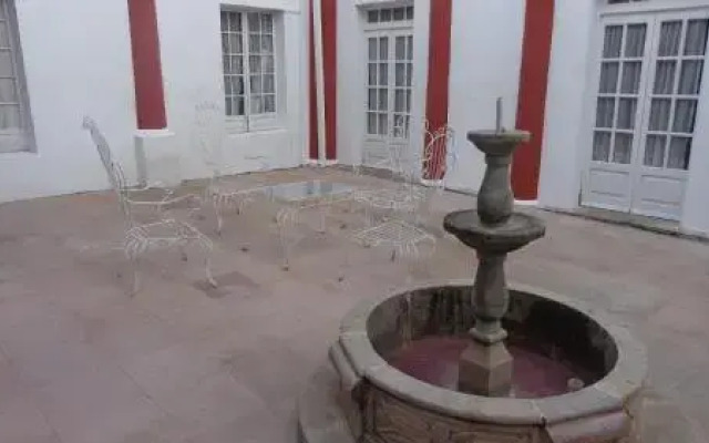 Casa Solariega Hostal B&B