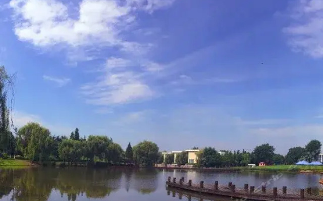 Shanghai Huayi Dianshan Lake Sanatorium