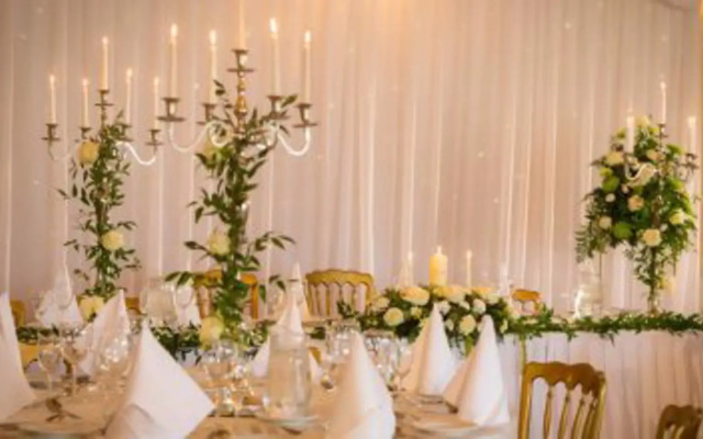 Dundrum House Hotel Golf & Leisure Resort