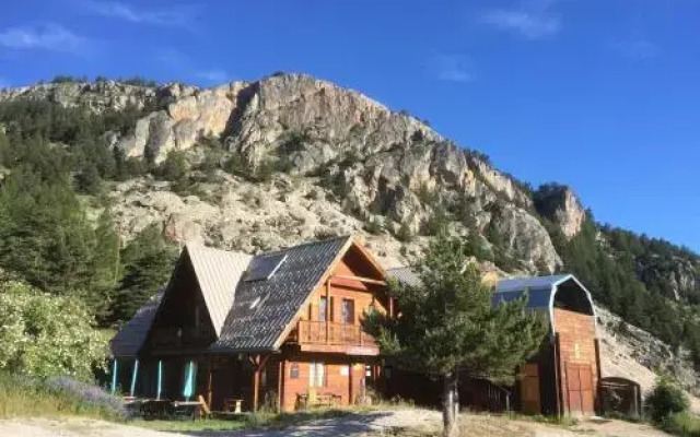 Gîte Refuge Le Pas du Loup