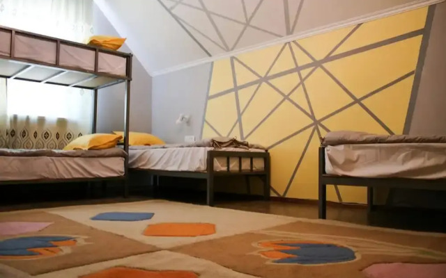 10000MILES Hostel