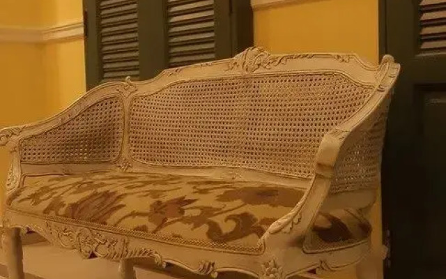 Yindee Hostel - Adults Only