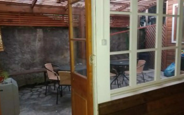 Hostal Rocas Del Maule