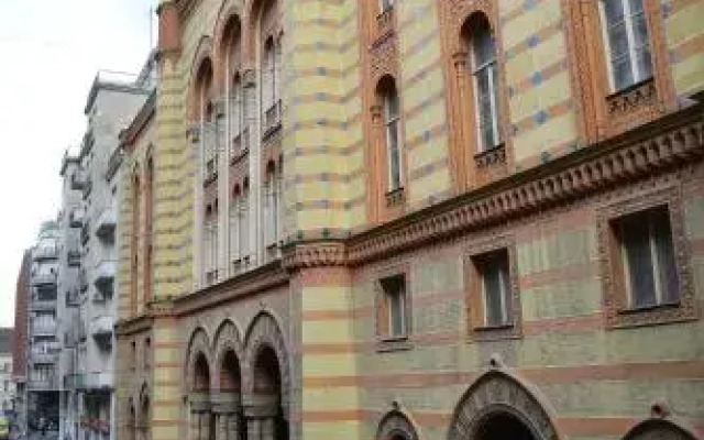Rumbach Lux Apartments