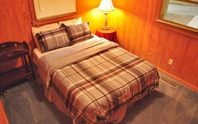 Sunrise Cabin by RedAwning