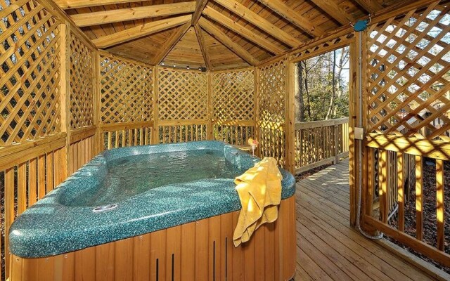 Evergreen Chalet - 3 Br Chalet