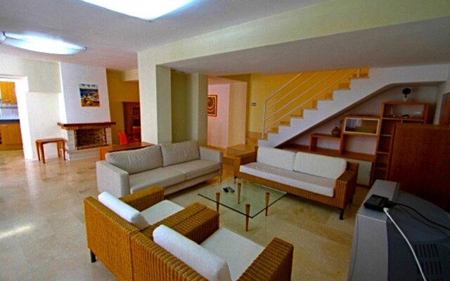 Villa Poma