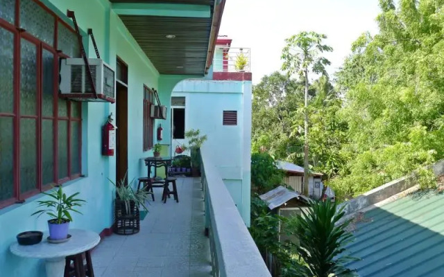Jeshiela Guesthouse