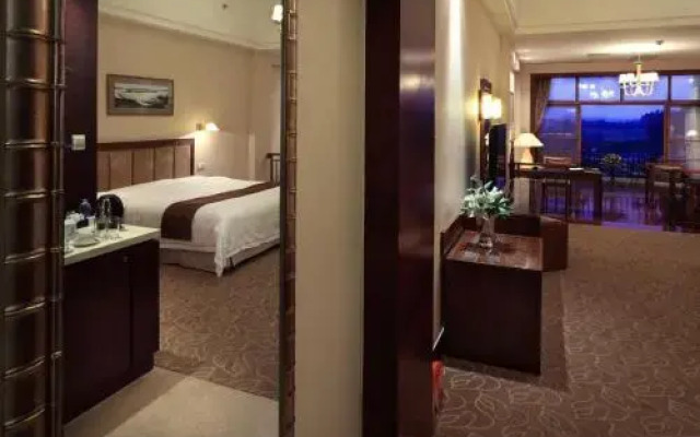 Holiday Islands Hotel