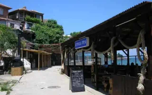 Lazur Residence