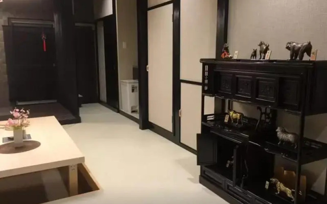 Shin-Osaka Traditional Japanese House