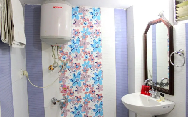 OYO 1045 Hotel Ashirward