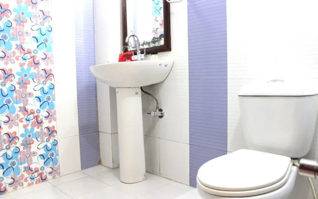 OYO 1045 Hotel Ashirward