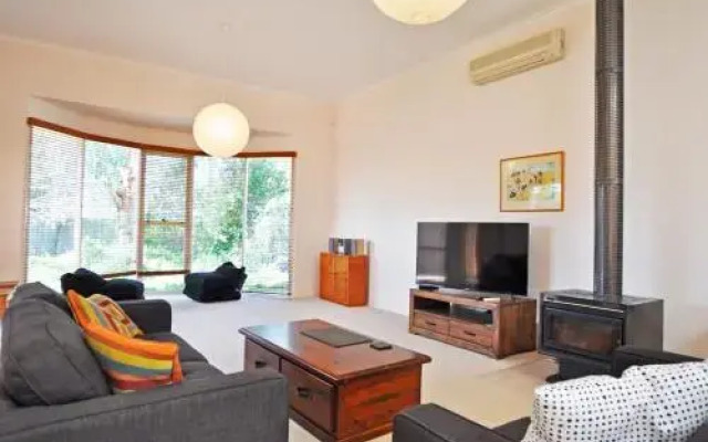 Seaspray - Surf Side