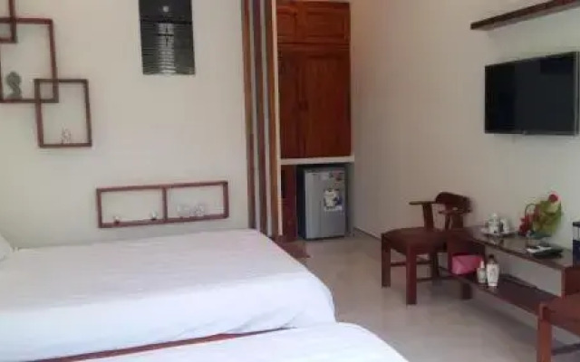 CoCo Riverside Homestay