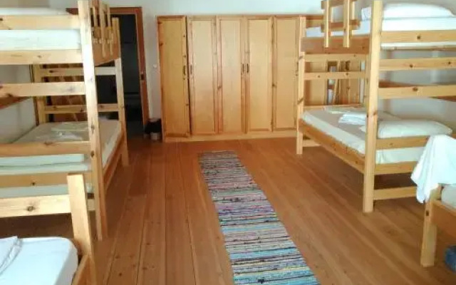 Babameto House