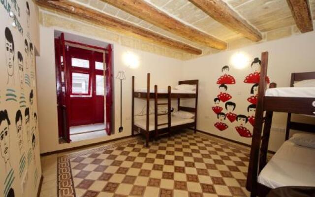 VBL Hostel – Adults only