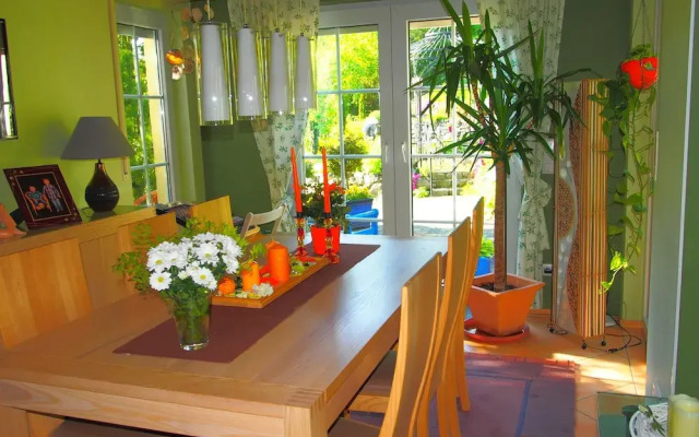 Eifelferien - Gaestezimmer, Ferienwohnungen - Haus Eden