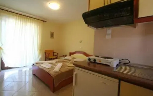 Studios Alexandros