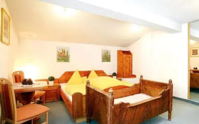 Ferienhaus mit Kaminofen und Skiraum - A 152.006