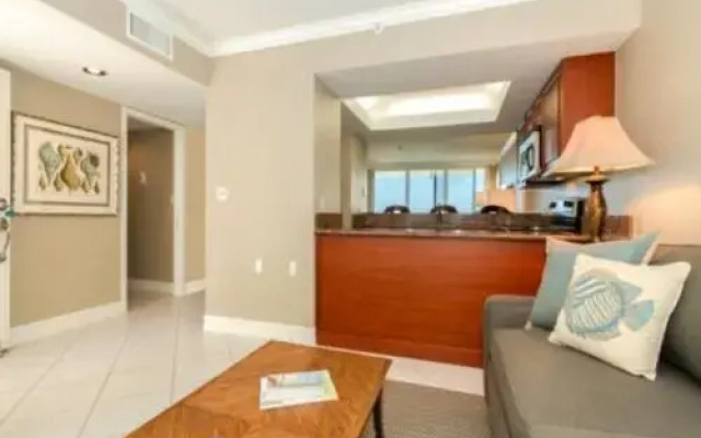 Beautiful Condo with Breathtaking Sunset Views by RedAwning