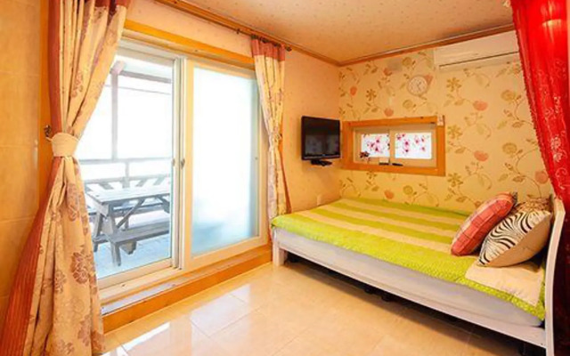 Gapyeong Haenoori Pension