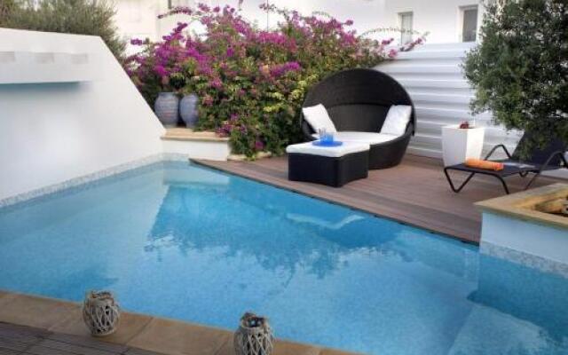 2 Br Villa Mykonos Chg 8901