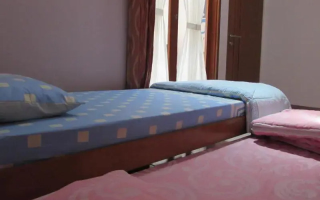 Asterik Villa Dago Pakar