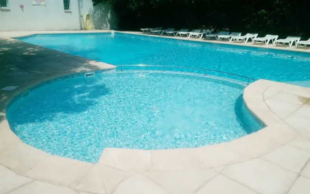 House With 2 Bedrooms in Callian, With Pool Access, Furnished Terrace
