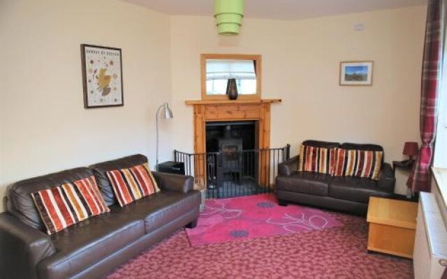 Mamore View Holiday Cottage